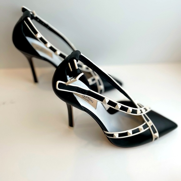 Valentino black and white pumps worn  once - Picture 1 of 4